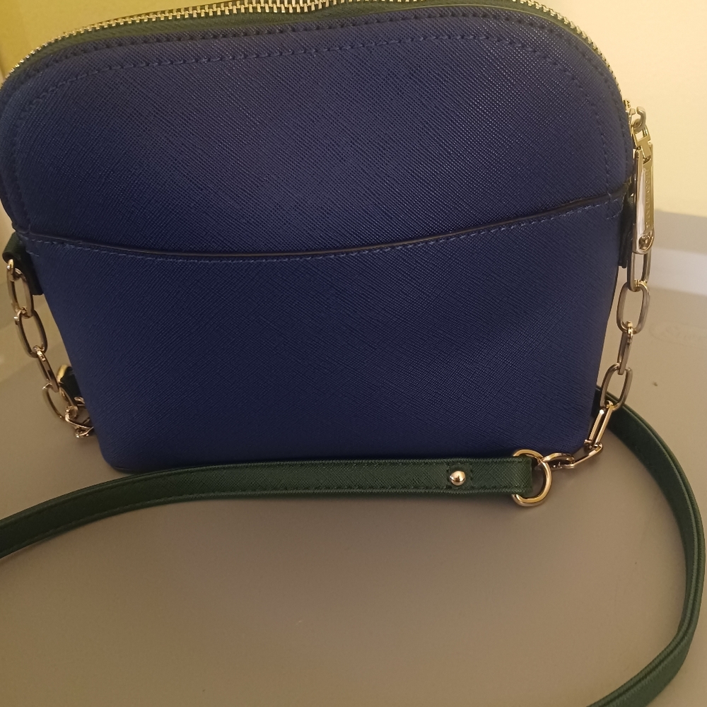 Purse - Picture 2 of 2